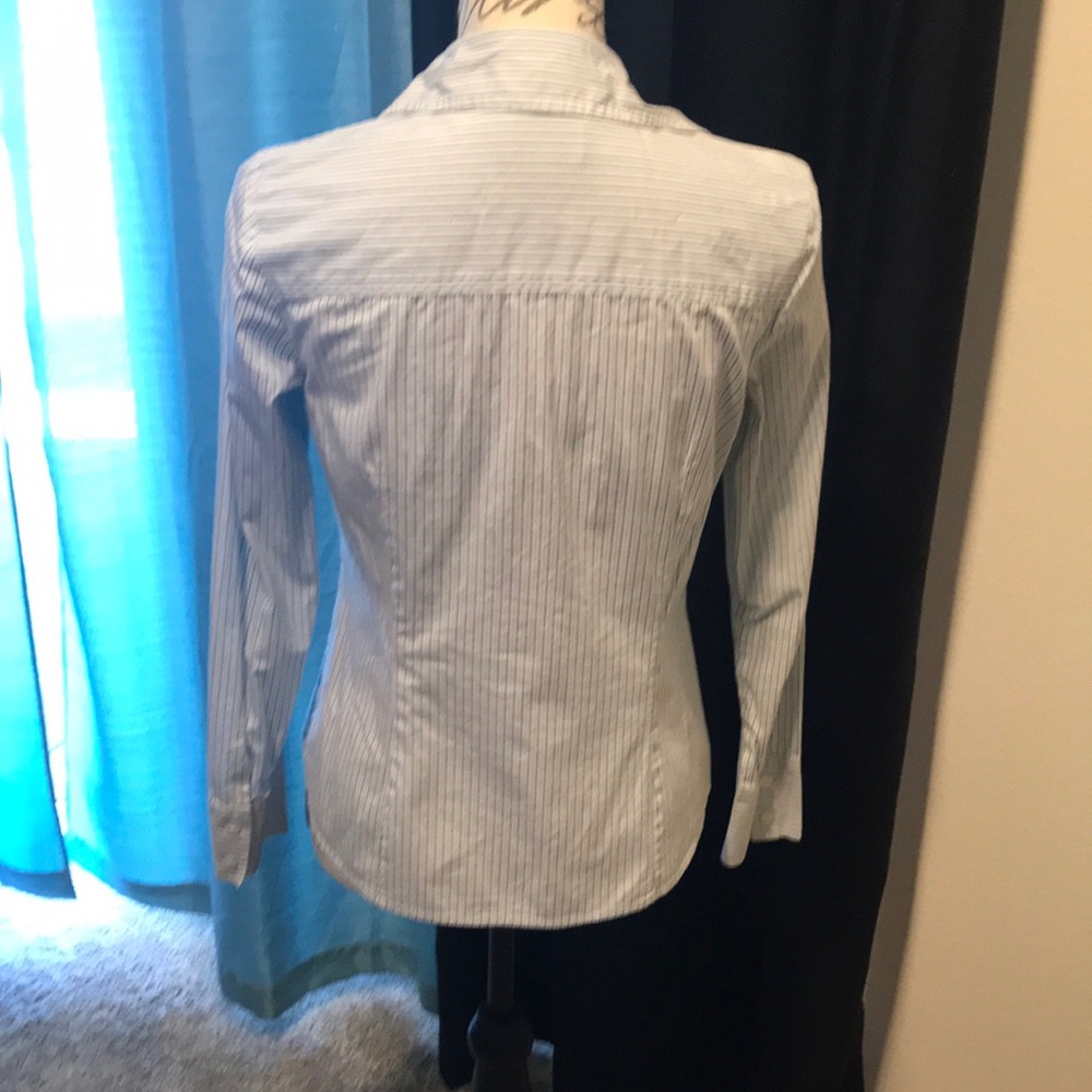 Loft Button up - Picture 4 of 5